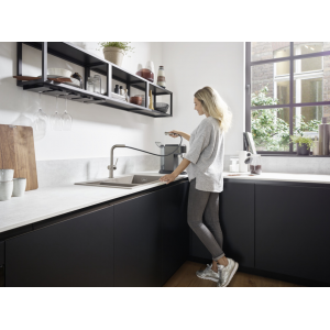 Кухонный смеситель однорычажный с вытяжным изливом Hansgrohe Talis M54 72809000 хром